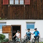 Christine Апартаменты