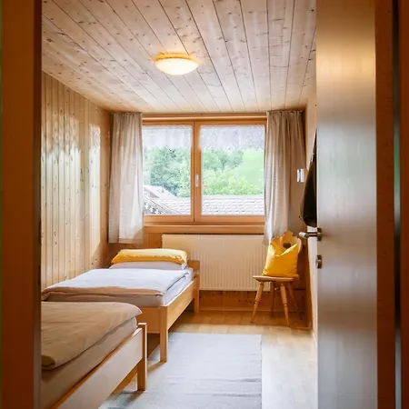 Gado Zimmer & Appartements Безау